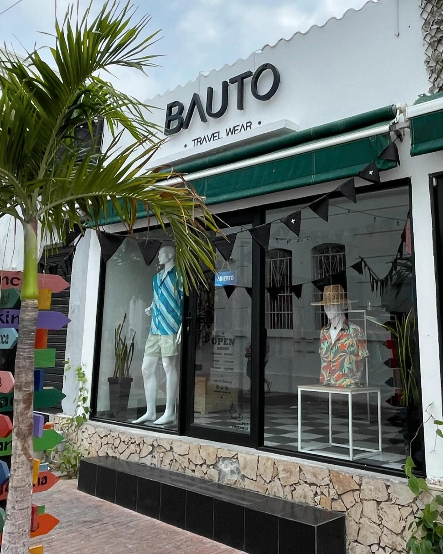 BAUTO Travel Wear